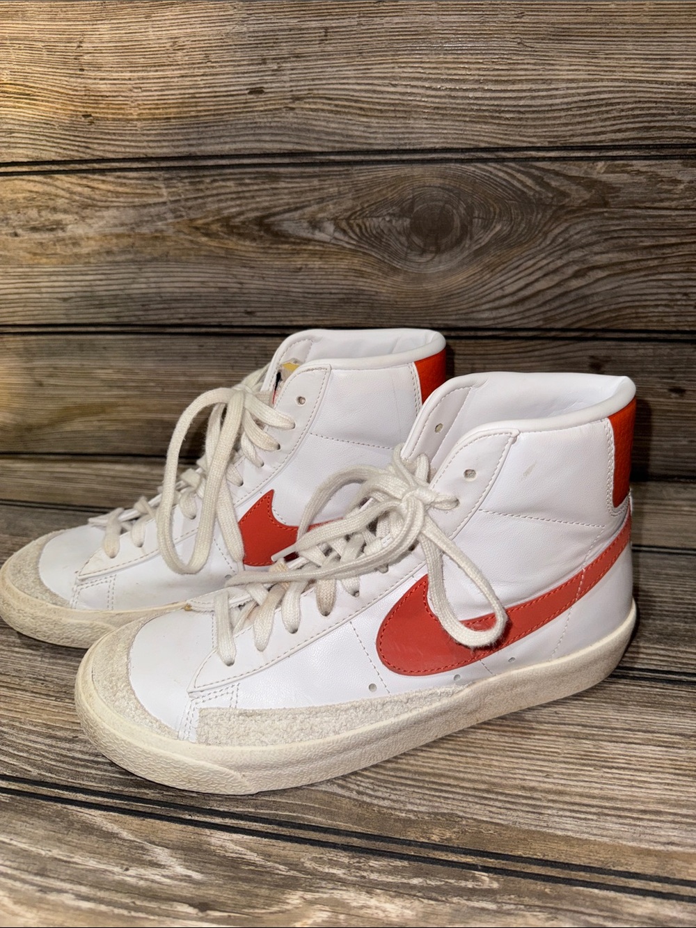 Nike White High-Top Sneakers with Orange Swoosh Size 6.5